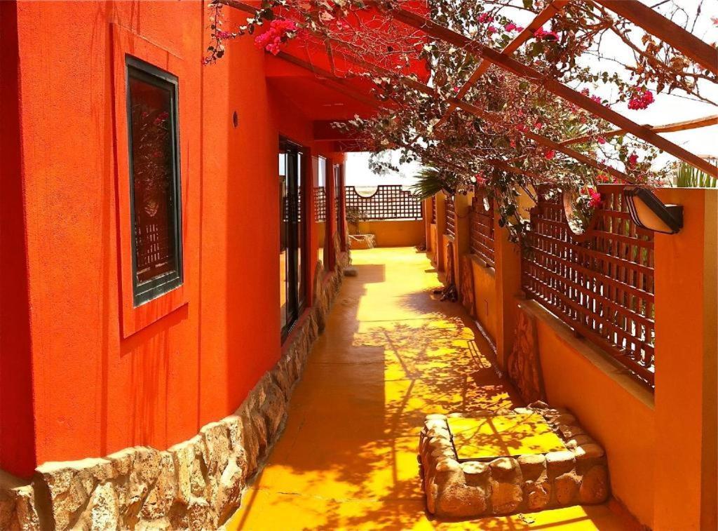 Surfactivity Guest House Santa Maria Exterior photo
