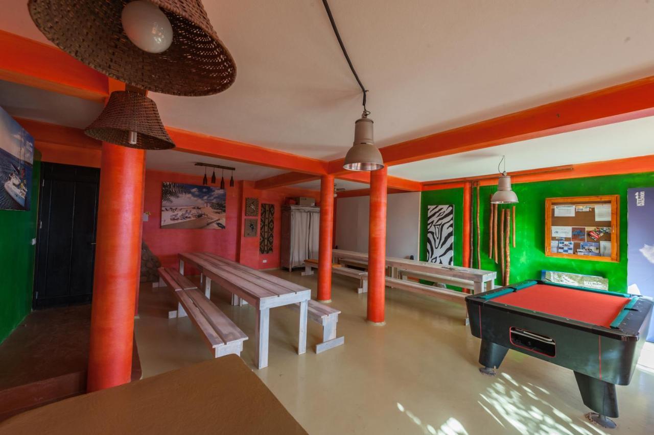 Surfactivity Guest House Santa Maria Exterior photo