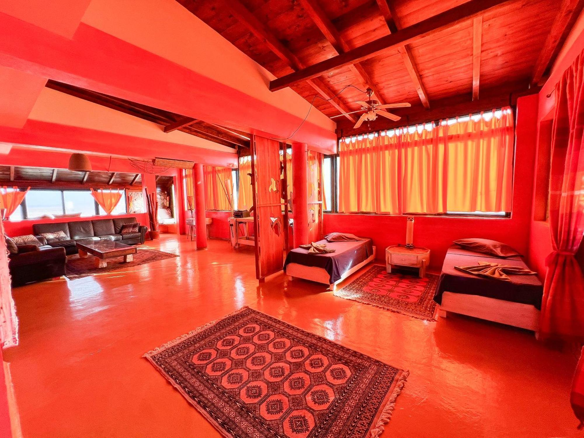 Surfactivity Guest House Santa Maria Exterior photo