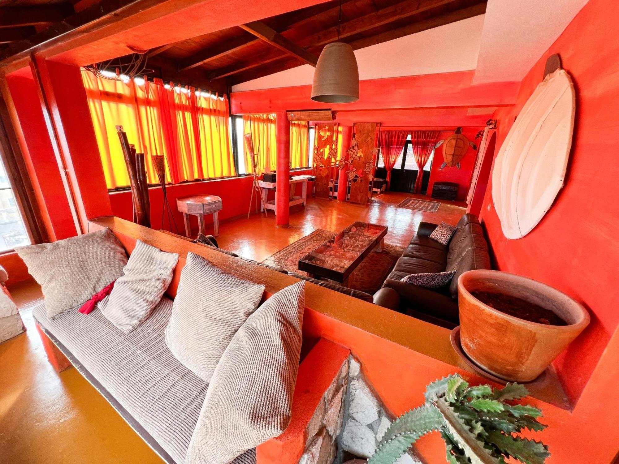 Surfactivity Guest House Santa Maria Exterior photo