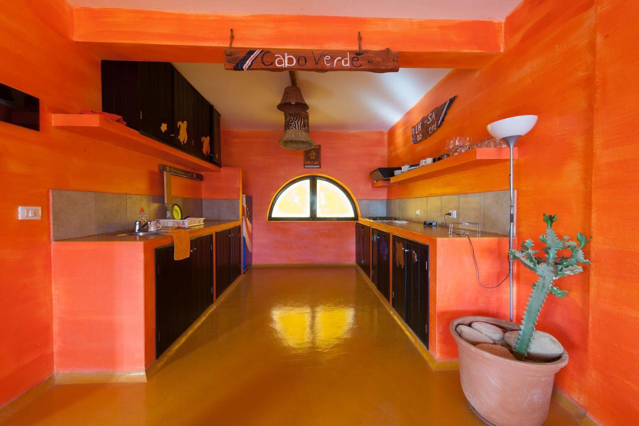 Surfactivity Guest House Santa Maria Exterior photo