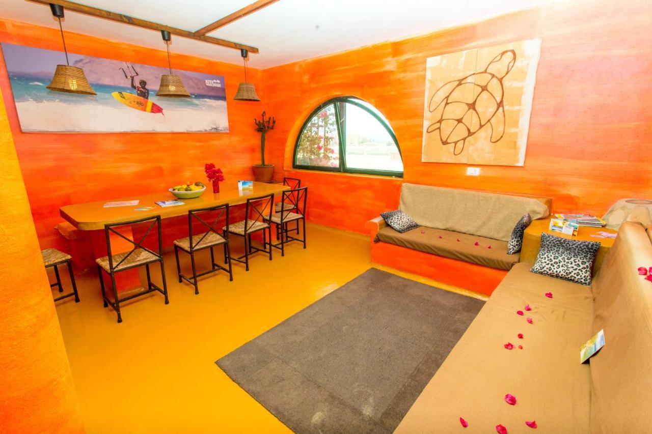 Surfactivity Guest House Santa Maria Exterior photo